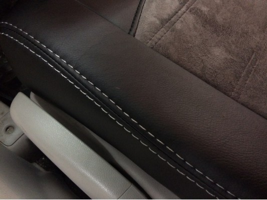 Авточехлы на Honda Civic 9 4D Авточехлы на Honda Civic 9 4D