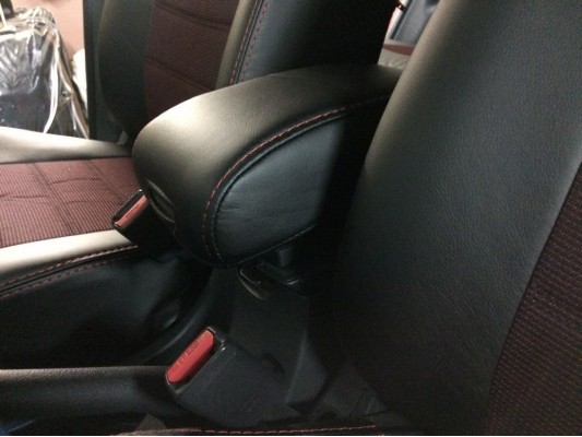 Авточехлы на Hyundai Tucson JM Авточехлы на Hyundai Tucson JM