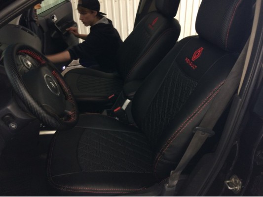 Авточехлы на Renault Megan 2 SD Авточехлы на Renault Megan 2 SD