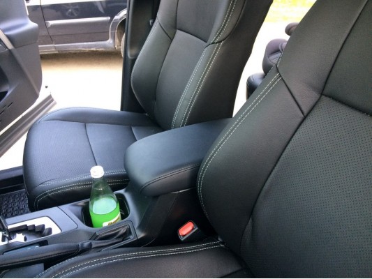 Каркасные авточехлы на Toyota RAV 4 CA40 Каркасные авточехлы на Toyota RAV 4 CA40