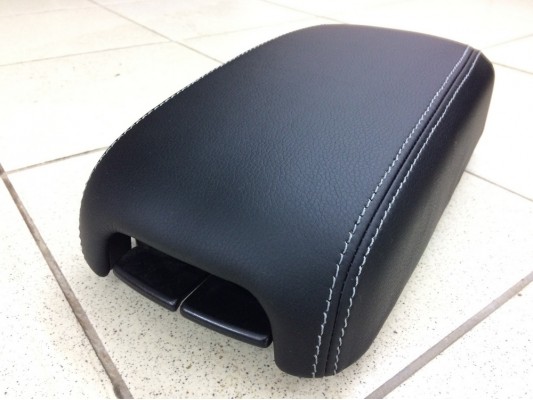 Перетяжка центрального подлокотника Перетяжка центрального подлокотника