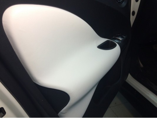 Перетяжка дверных карт Перетяжка дверных карт